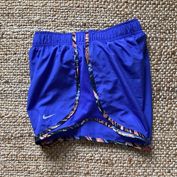 Nike Dri-Fit Running Shorts - Picture 4 of 5